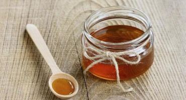 Složení javorového medu a způsob jeho získávání, výhody a kontraindikace